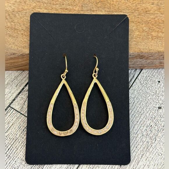 Gold Plated Over Sterling Silver 925 Tear Drop Earrings NWOT - Picture 1 of 5